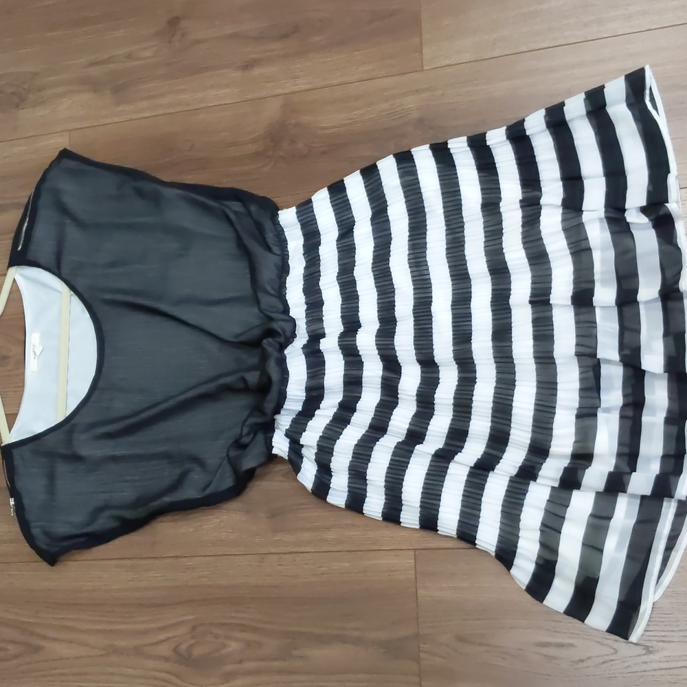 Soft lightweight Summer Dress